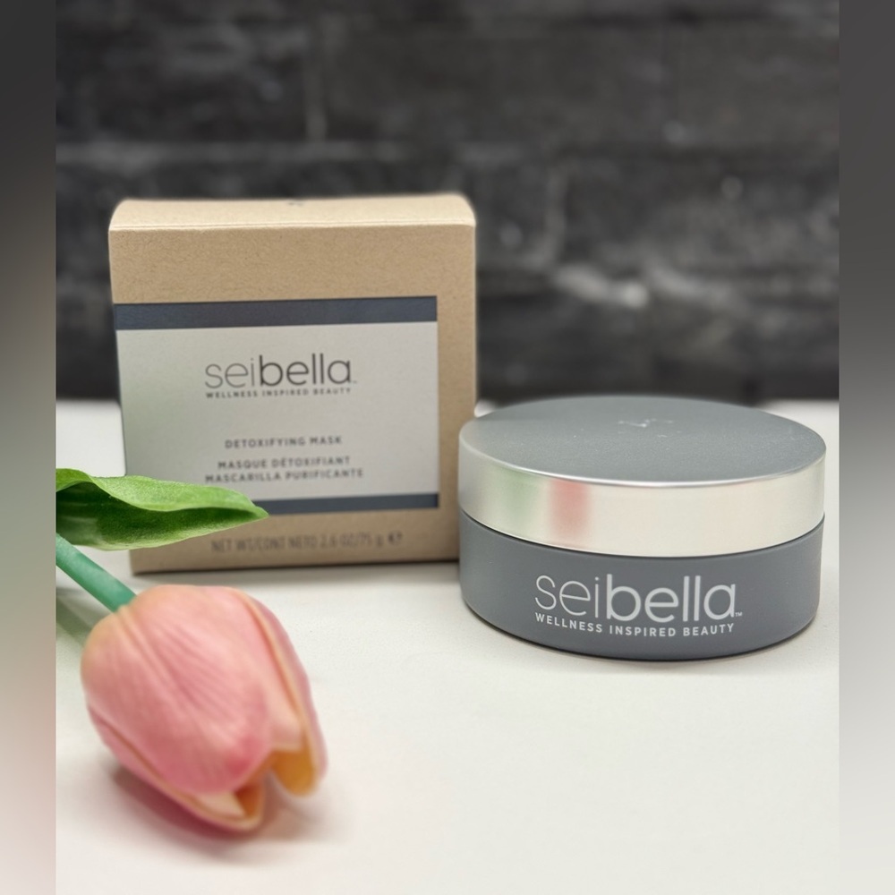 Seibella Detoxifying Mask Charcoal & Flower Skin Refining 2.6 Oz. NIB